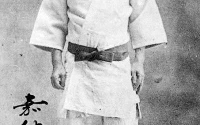 ŠPORTOVÉ KIMONO, TEDA GI, DAROVAL SVETU SHIHAN JIGORO KANO